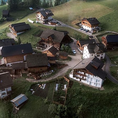 Mountain Chalet Pia La Valle Ngoại thất bức ảnh