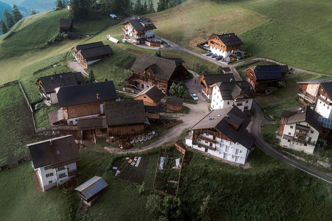 Mountain Chalet Pia La Valle Ngoại thất bức ảnh